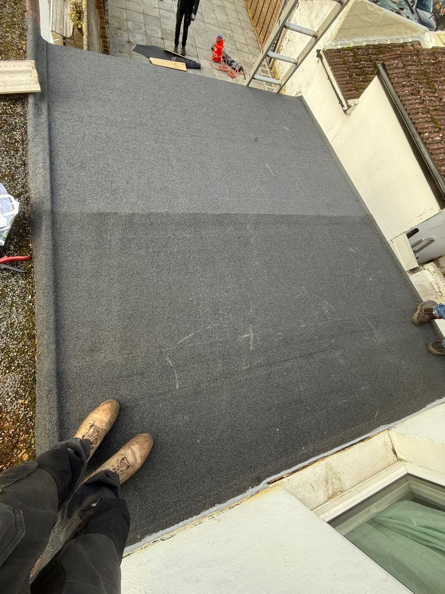 Mineral Felt Flat Roof — roofing work in the South